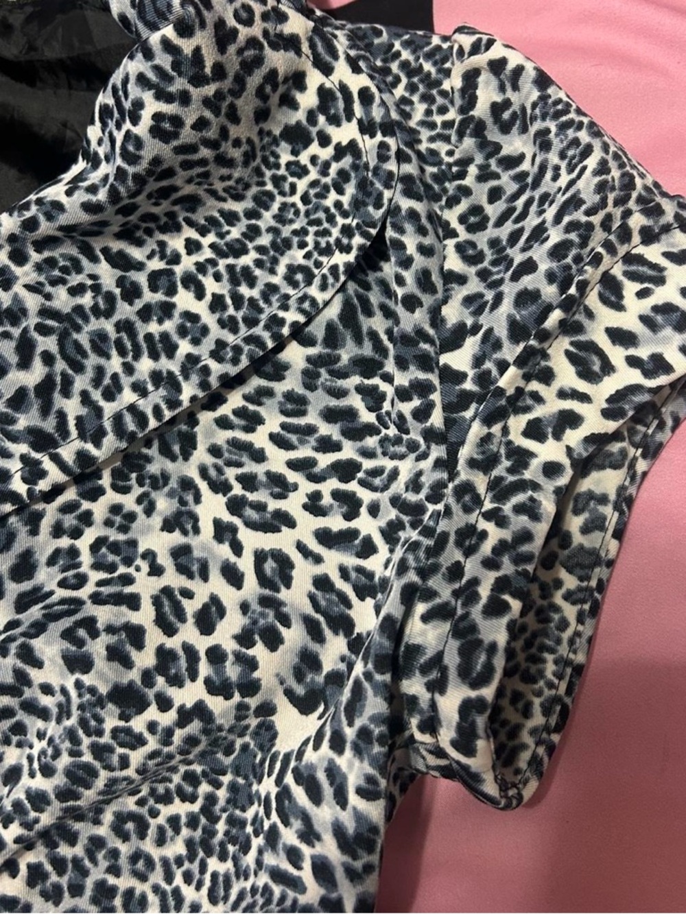 Leopard Print Short Sleeve Blazer - Black & White - Picture 5 of 6